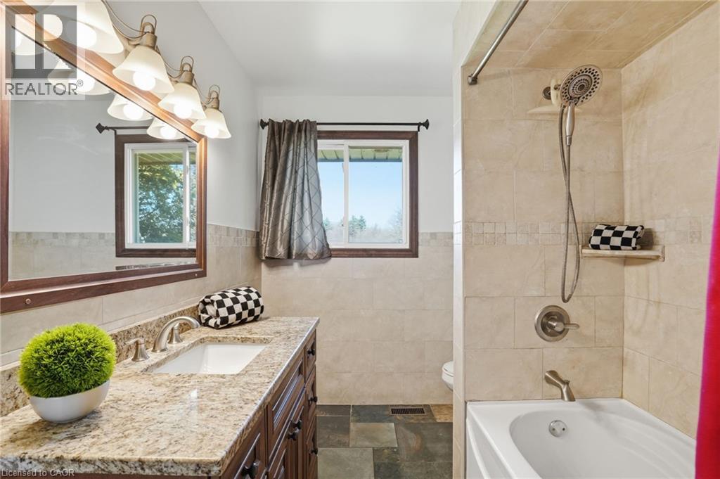 371 Highway 52, Dundas, Ontario  L9H 5E2 - Photo 27 - 40823731