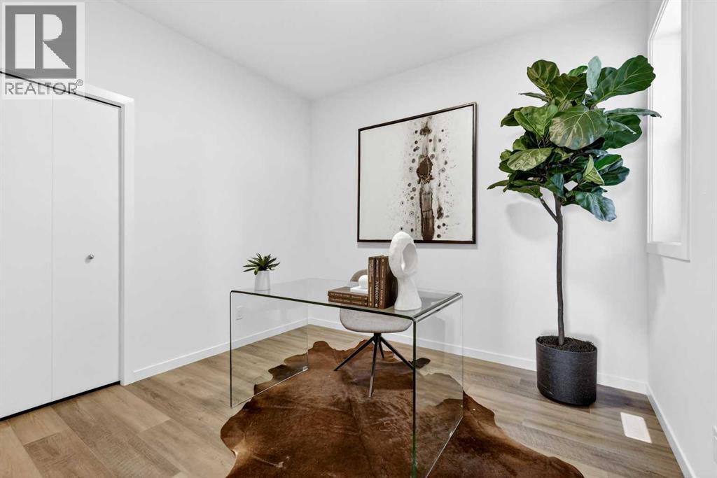 211 Corner Glen Crescent NE, Calgary, Alberta  T3N 2L8 - Photo 12 - A2273876