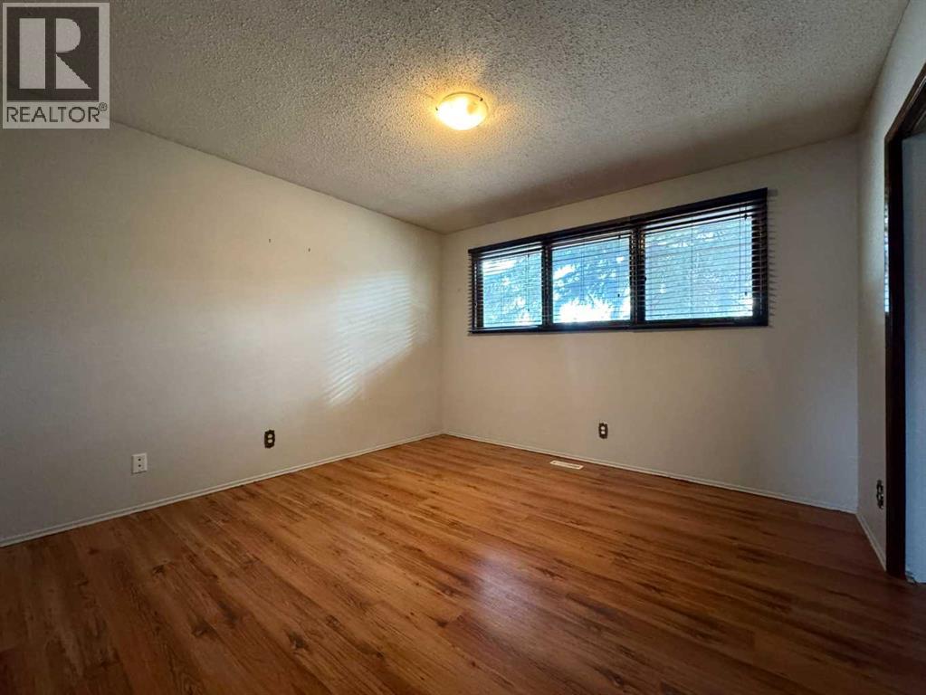 1251 St Catherine Road N, Lethbridge, Alberta  T1H 4E9 - Photo 16 - A2289681