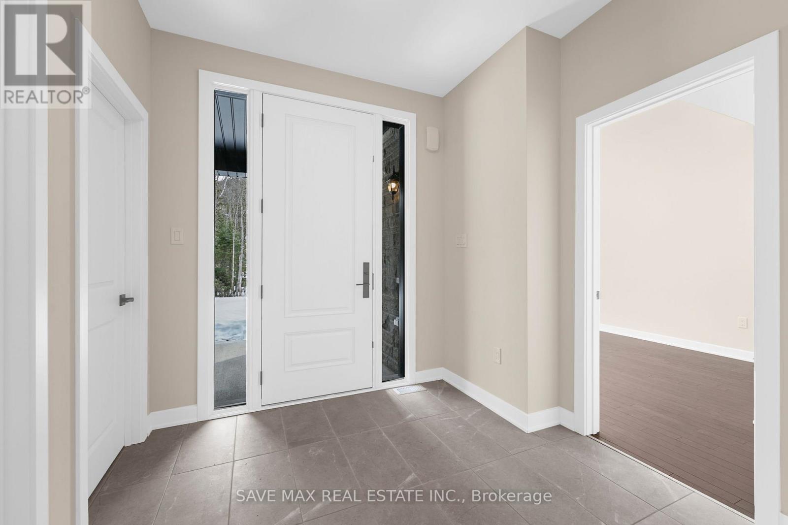 1007 Kingsridge Court, Lake Of Bays, Ontario  P1H 0K1 - Photo 7 - X13037458