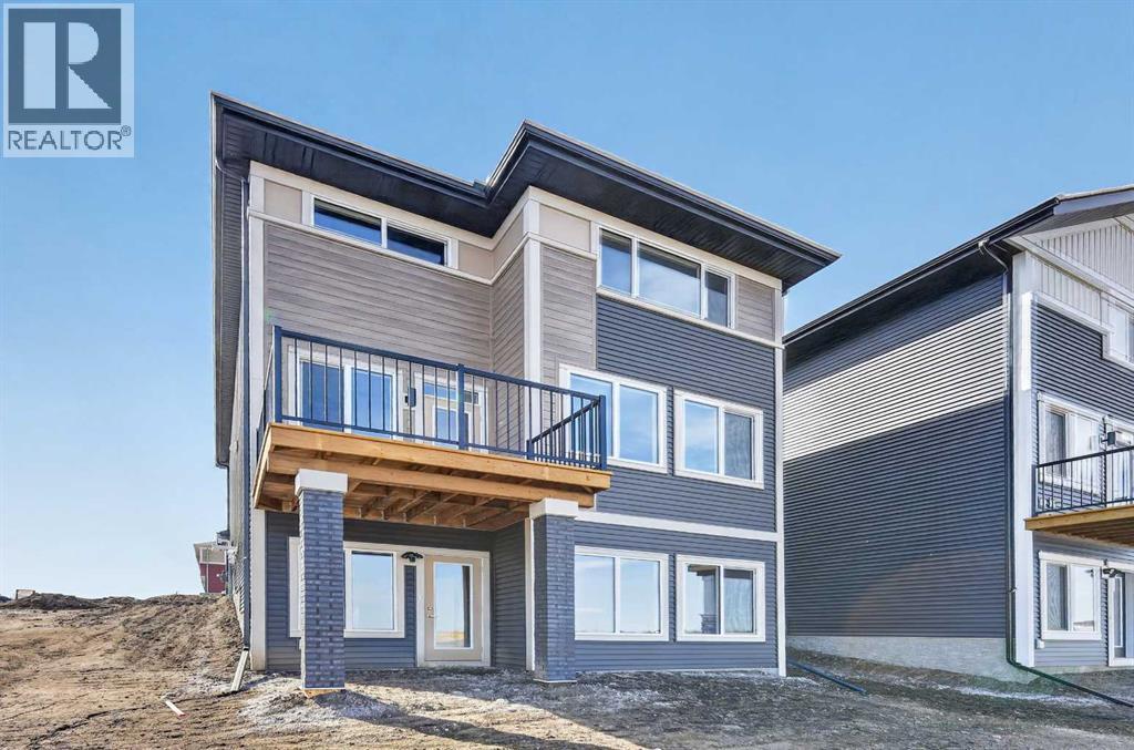 211 Corner Glen Crescent NE, Calgary, Alberta  T3N 2L8 - Photo 2 - A2273876