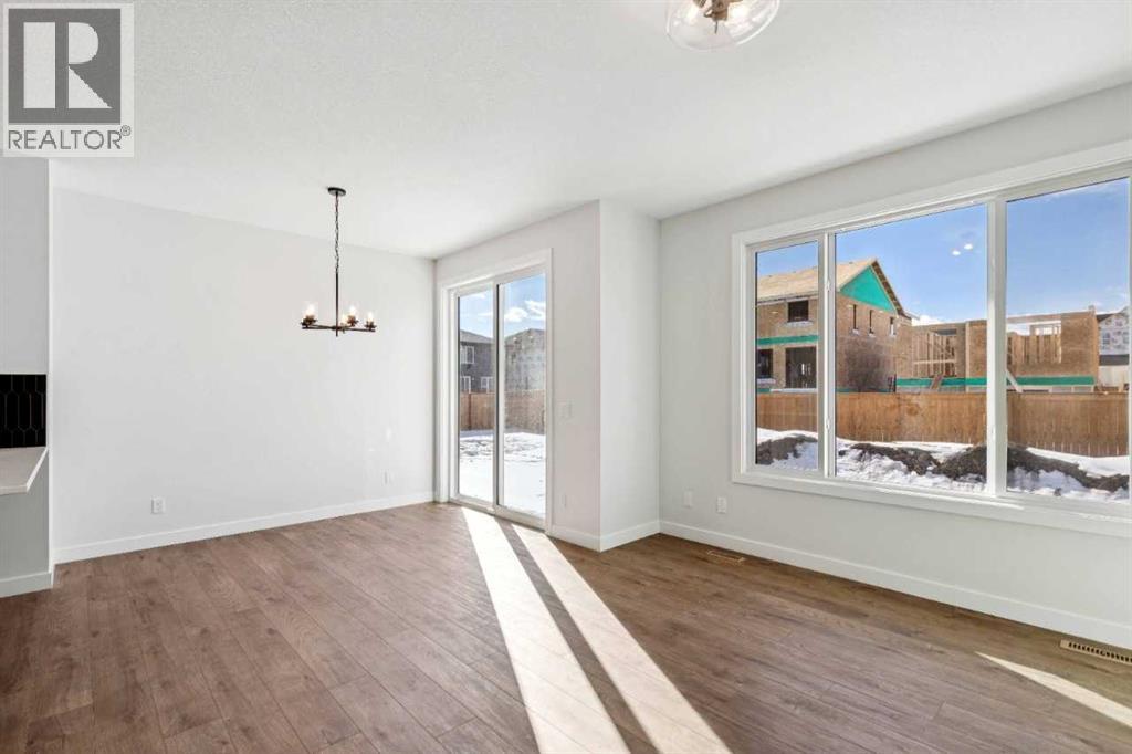 132 Southbow Village Way, Cochrane, Alberta  T4C 3J9 - Photo 16 - A2282654