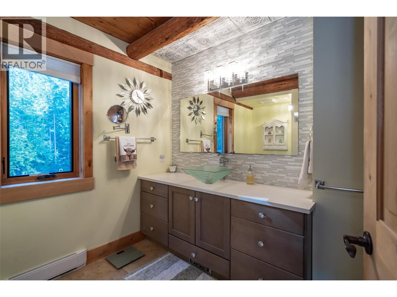 8840 Olson Road, Kaslo, British Columbia  V0G 1M0 - Photo 33 - 10364982