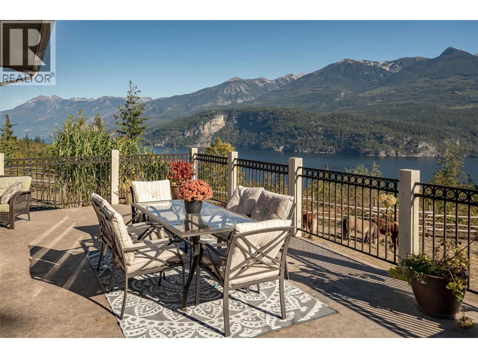 8840 Olson Road, Kaslo, British Columbia