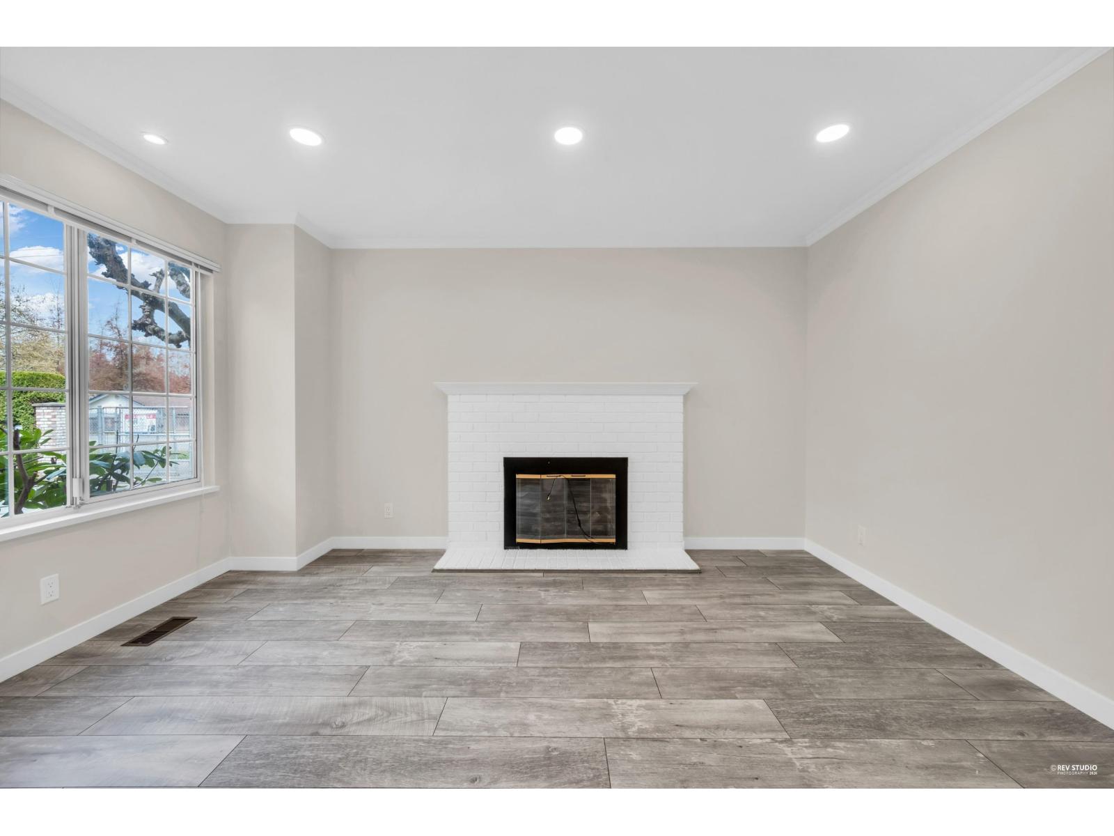 113 9561 207th Street, Langley, British Columbia  V1M 2P3 - Photo 1 - R3115176