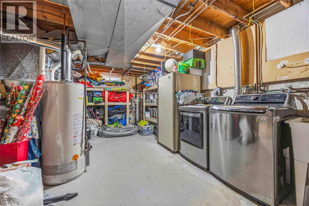 702 Frost Court, Sarnia, Ontario  N7S 4H3 - Photo 27 - 26008728