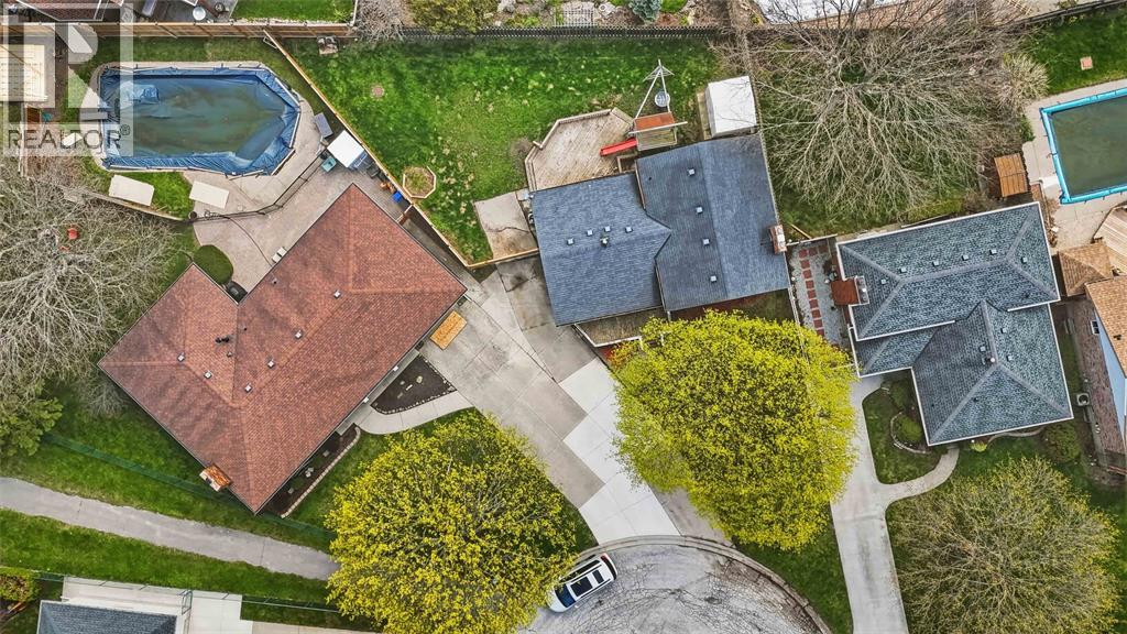 702 Frost Court, Sarnia, Ontario  N7S 4H3 - Photo 42 - 26008728