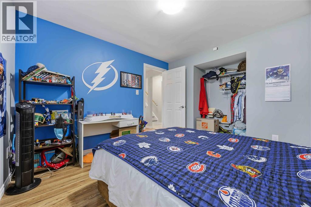 702 Frost Court, Sarnia, Ontario  N7S 4H3 - Photo 21 - 26008728