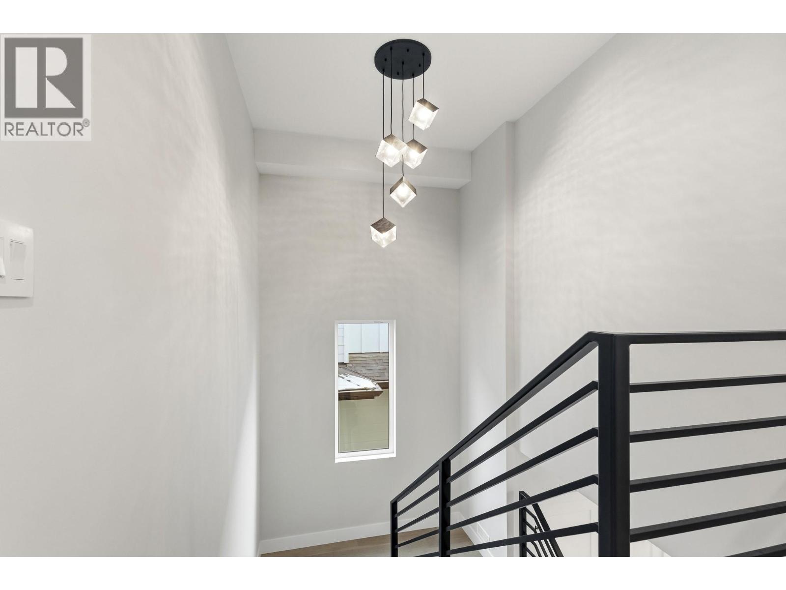 451 Vision Court, Kelowna, British Columbia  V1W 0C4 - Photo 23 - 10376857