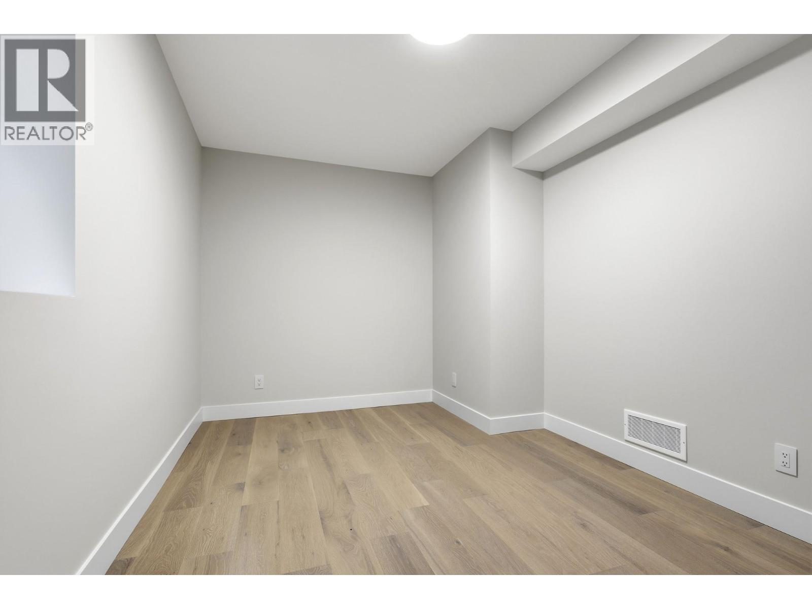 451 Vision Court, Kelowna, British Columbia  V1W 0C4 - Photo 52 - 10376857