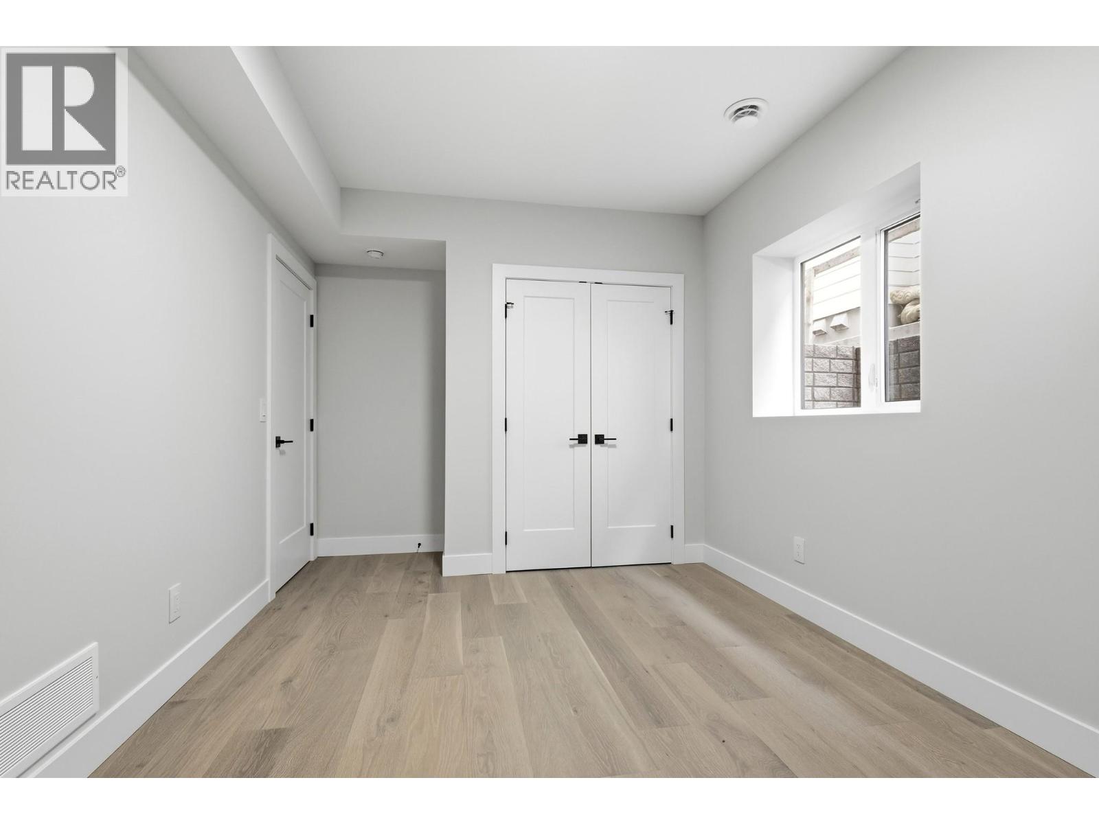 451 Vision Court, Kelowna, British Columbia  V1W 0C4 - Photo 53 - 10376857