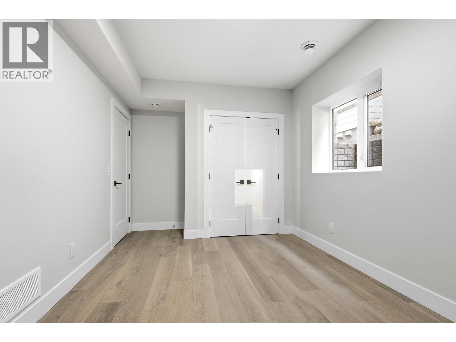 451 Vision Court, Kelowna, British Columbia  V1W 0C4 - Photo 54 - 10376857