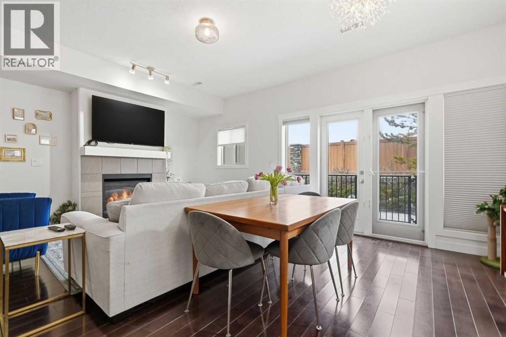 86 Cougar Ridge Landing SW, Calgary, Alberta  T3H 0X8 - Photo 7 - A2300043