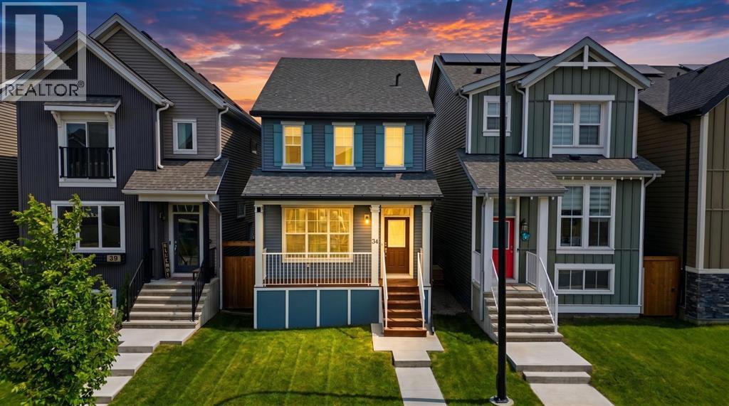 34 Lavender Manor Se, Calgary, Alberta  T3S 0C8 - Photo 2 - A2302794