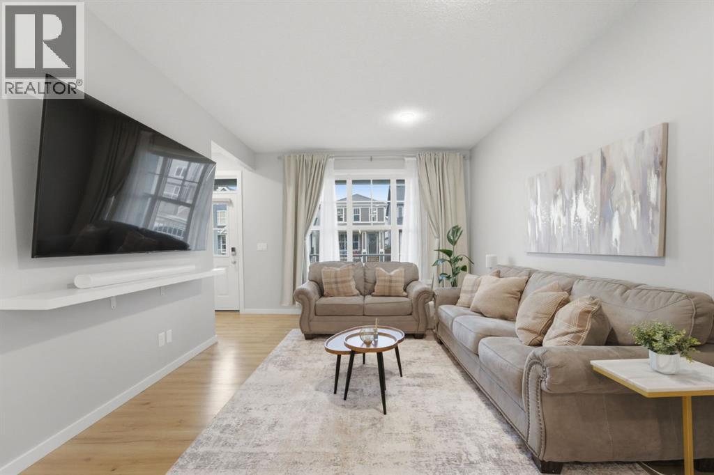 34 Lavender Manor Se, Calgary, Alberta  T3S 0C8 - Photo 6 - A2302794