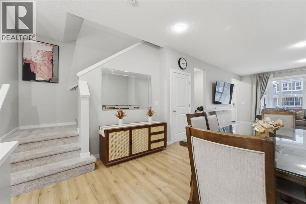 34 Lavender Manor Se, Calgary, Alberta  T3S 0C8 - Photo 9 - A2302794