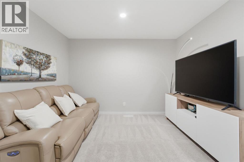 34 Lavender Manor Se, Calgary, Alberta  T3S 0C8 - Photo 29 - A2302794