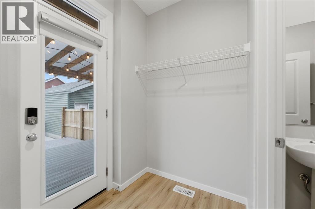 34 Lavender Manor Se, Calgary, Alberta  T3S 0C8 - Photo 14 - A2302794