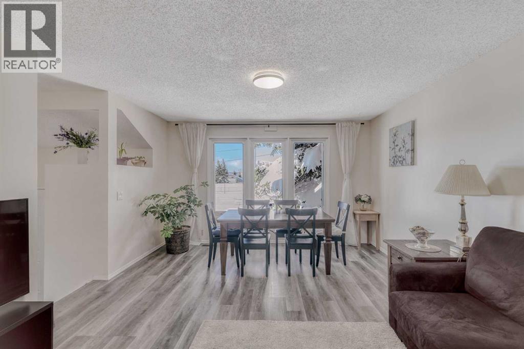 112 Edgedale Way, Calgary, Alberta  T3A 2P9 - Photo 3 - A2302797