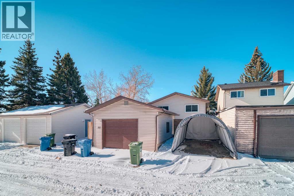 112 Edgedale Way, Calgary, Alberta  T3A 2P9 - Photo 28 - A2302797