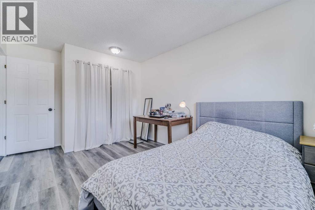 112 Edgedale Way, Calgary, Alberta  T3A 2P9 - Photo 13 - A2302797