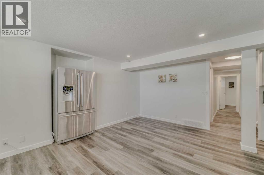 112 Edgedale Way, Calgary, Alberta  T3A 2P9 - Photo 17 - A2302797