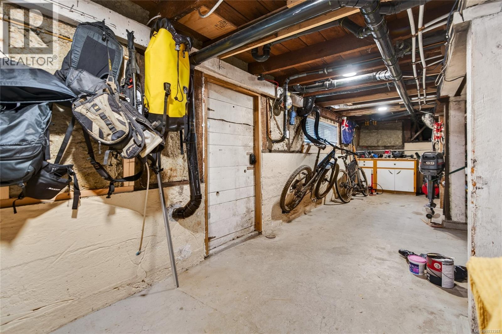 2738 Derwent Ave, Cumberland, British Columbia  V0R 1S0 - Photo 48 - 1033307