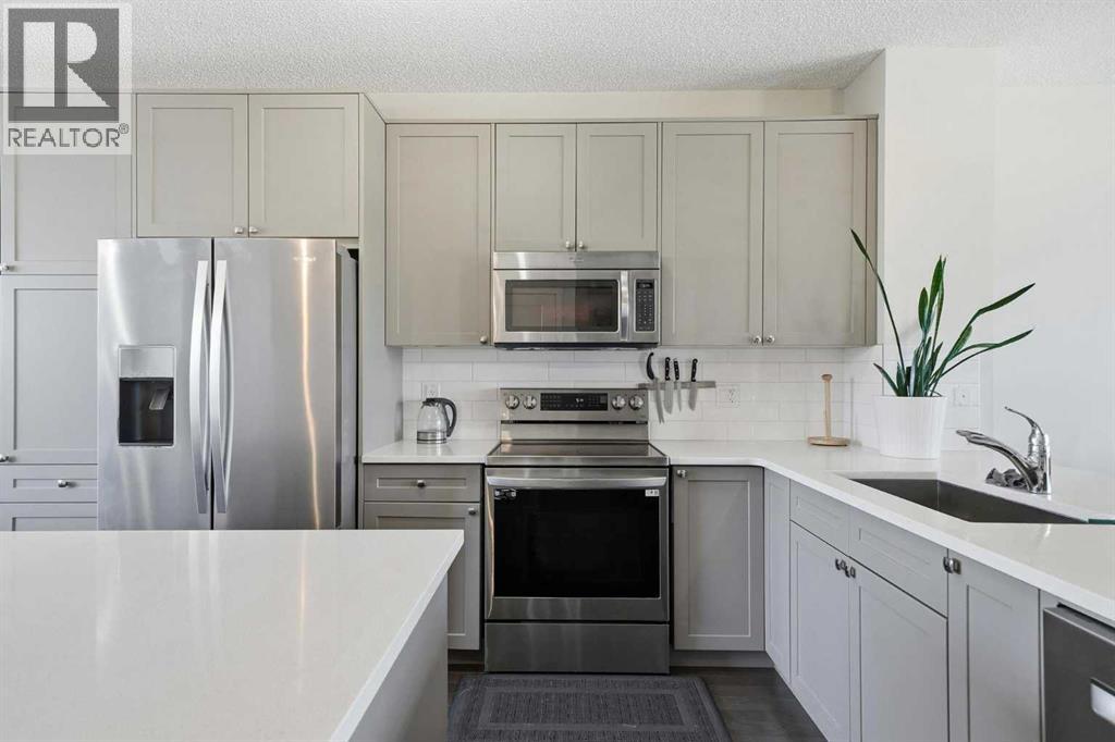 183 Savanna Parade NE, Calgary, Alberta  T3J 0W1 - Photo 6 - A2303978