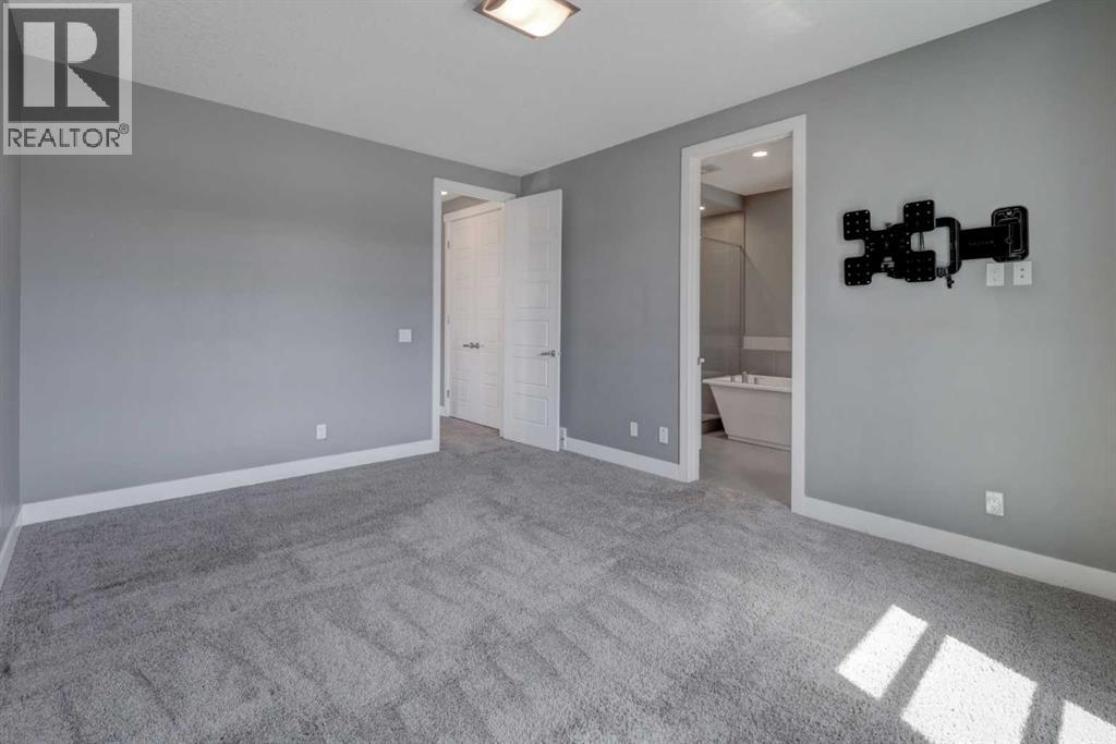 624 20 Avenue NW, Calgary, Alberta  T2M 1C8 - Photo 12 - A2304295