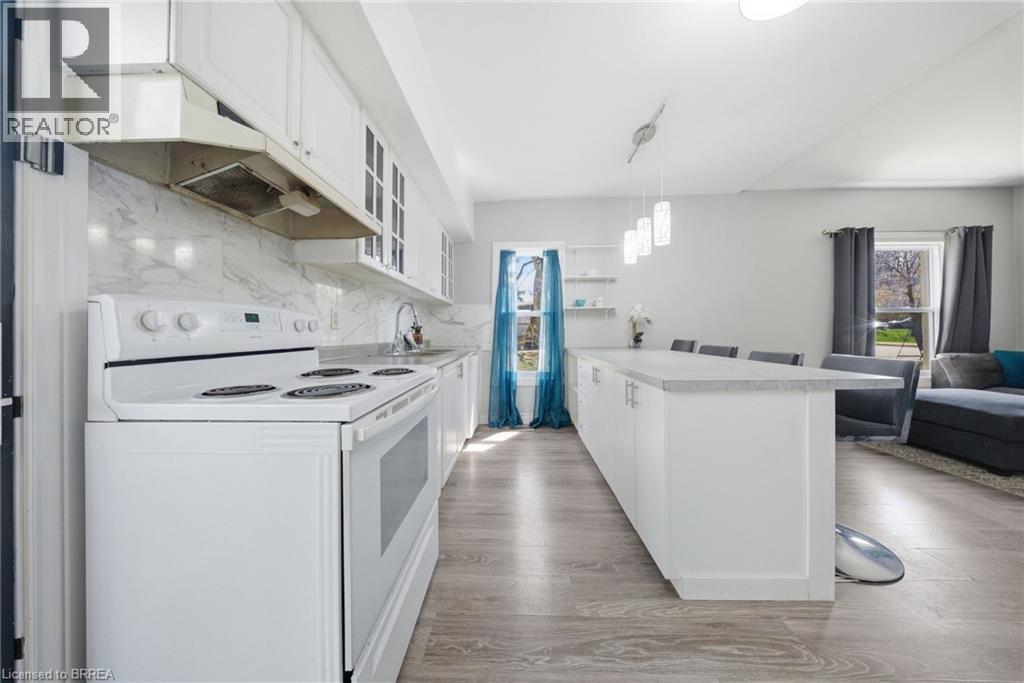 38 Mount Pleasant Street, Brantford, Ontario  N3T 1S6 - Photo 10 - 40822575