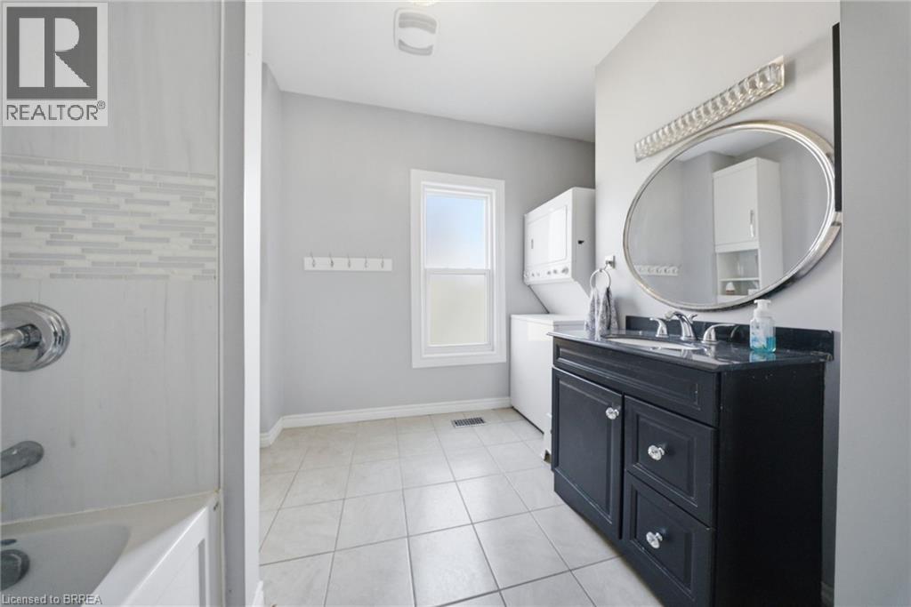 38 Mount Pleasant Street, Brantford, Ontario  N3T 1S6 - Photo 16 - 40822575