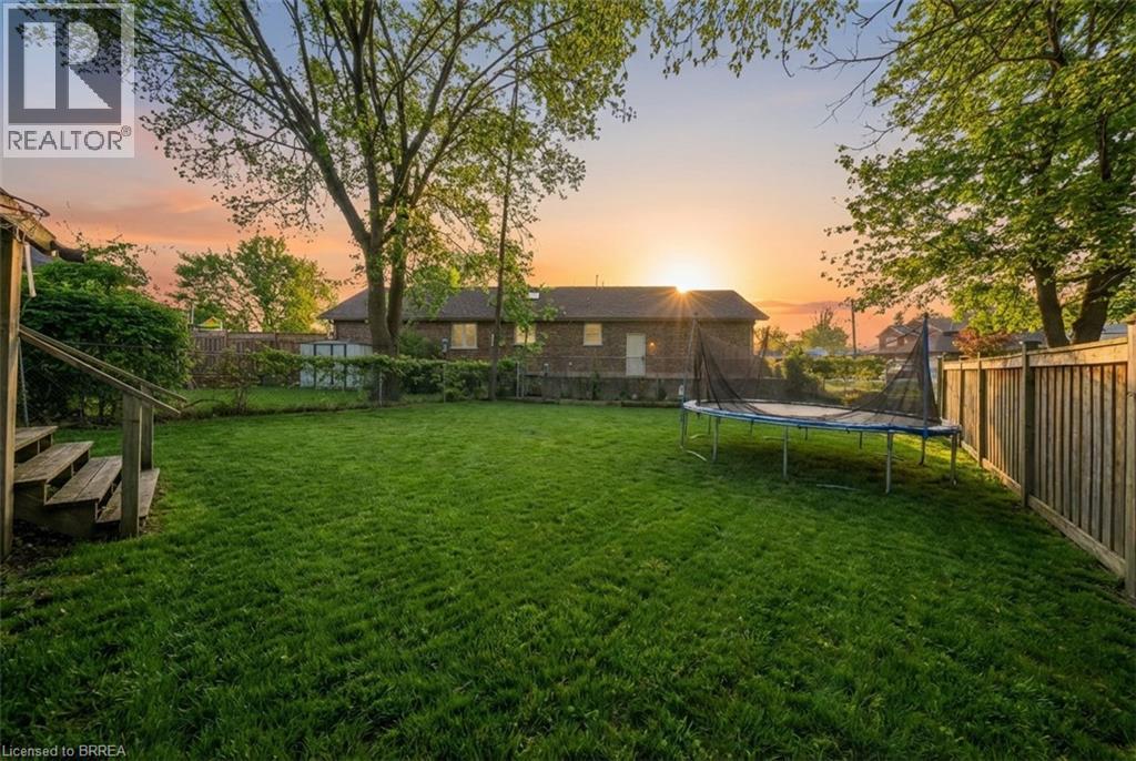 38 Mount Pleasant Street, Brantford, Ontario  N3T 1S6 - Photo 20 - 40822575