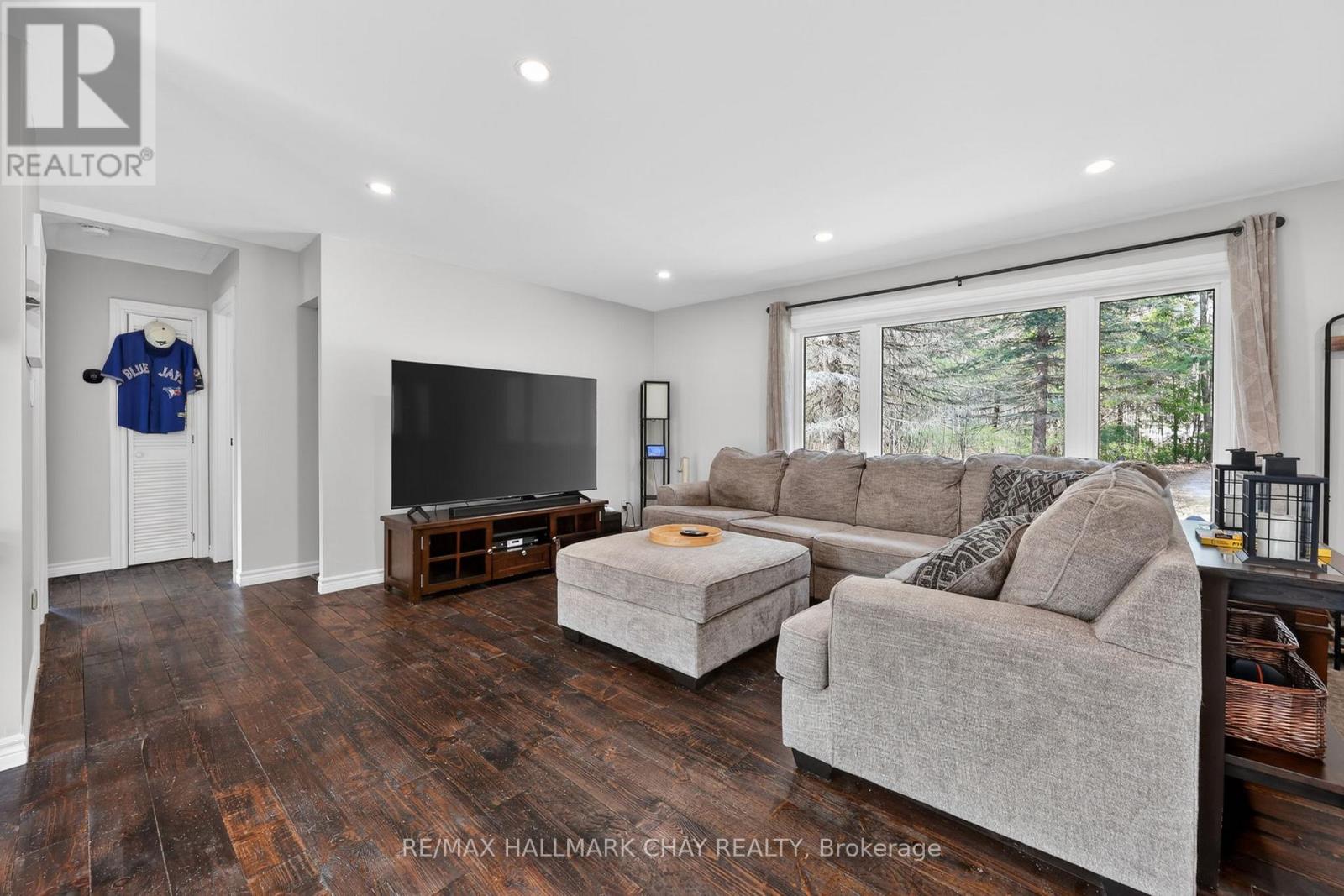 5709 Line 9 N, Oro-Medonte, Ontario  L0K 2C0 - Photo 16 - S13037470