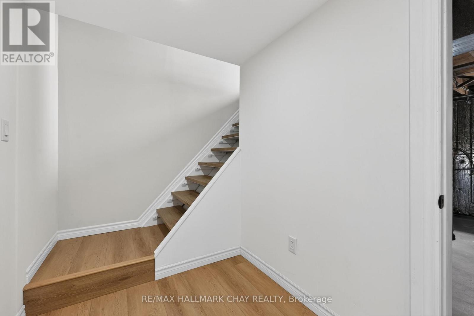 5709 Line 9 N, Oro-Medonte, Ontario  L0K 2C0 - Photo 24 - S13037470