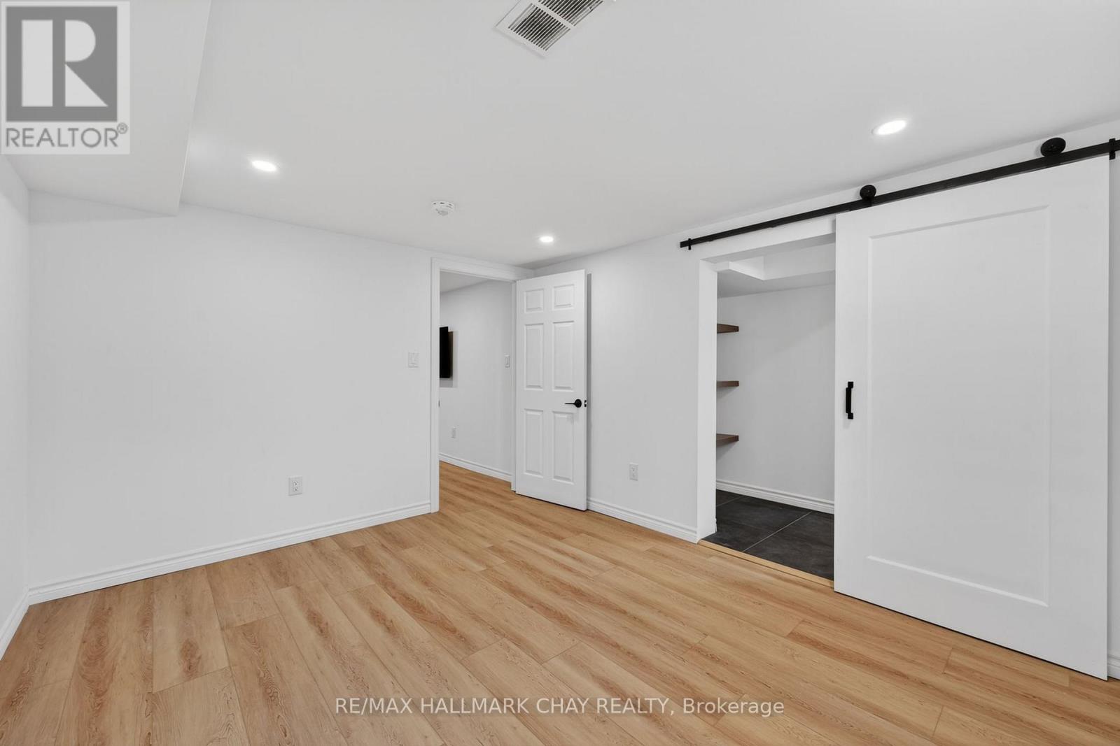 5709 Line 9 N, Oro-Medonte, Ontario  L0K 2C0 - Photo 27 - S13037470