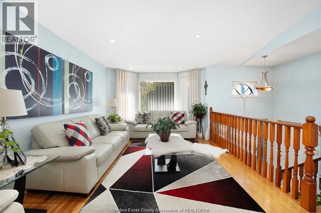 1454 Clover Avenue, Windsor, Ontario  N8P 1R2 - Photo 4 - 26008996