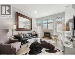 D 136 W 4TH STREET, North Vancouver, British Columbia