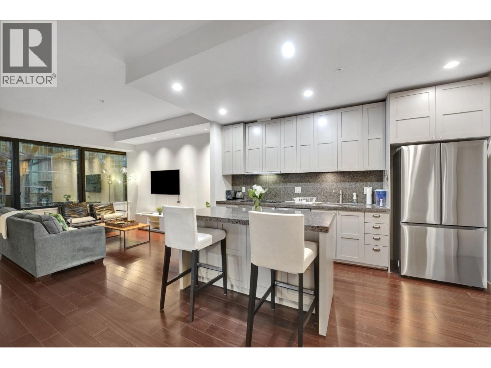 407 1333 W Georgia Street, Vancouver, British Columbia  V6E 4V3 - Photo 3 - R3115234