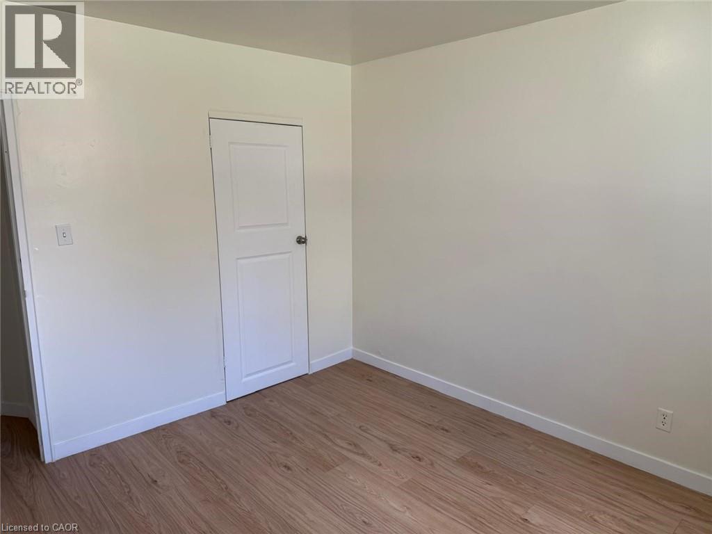 449 Hazel Street Unit# 9, Waterloo, Ontario  N2L 3P7 - Photo 8 - 40823742