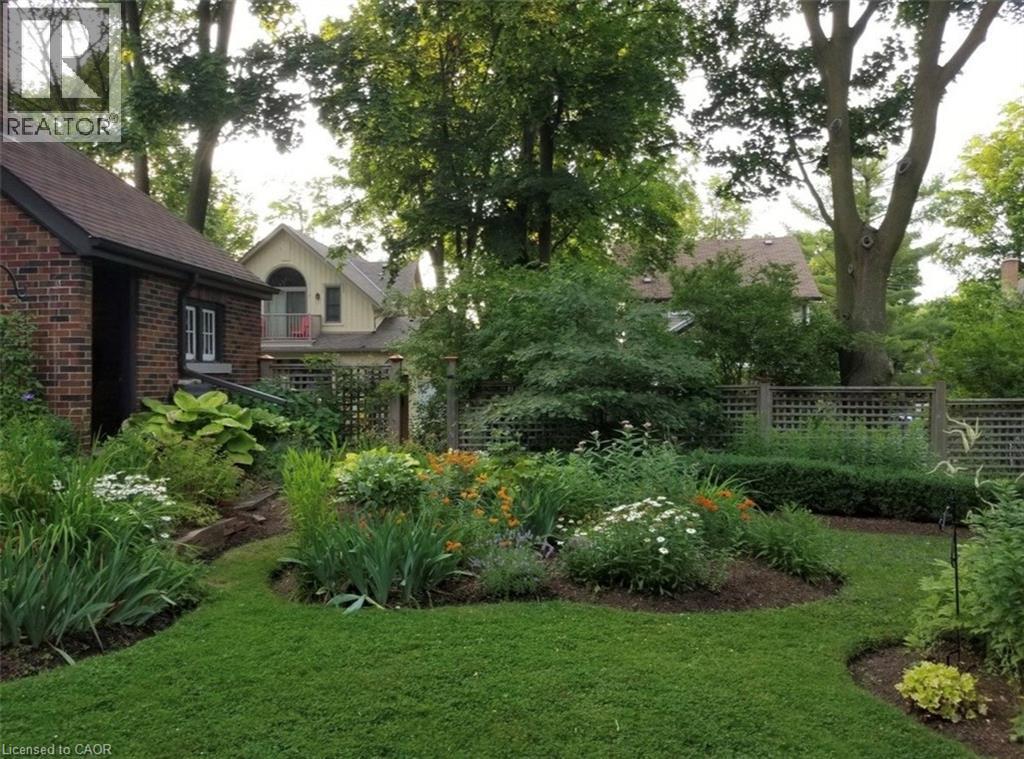 122 Dunbar Road S, Waterloo, Ontario  N2L 2E7 - Photo 24 - 40822205