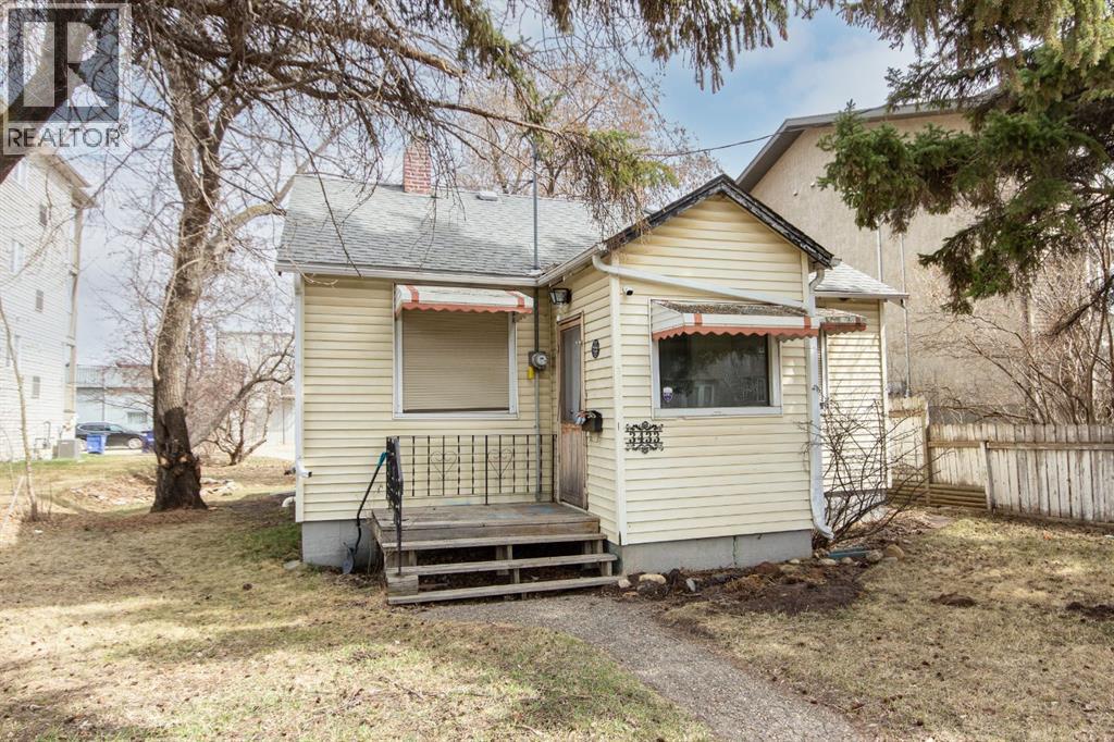 3433 51 Avenue, red deer, Alberta