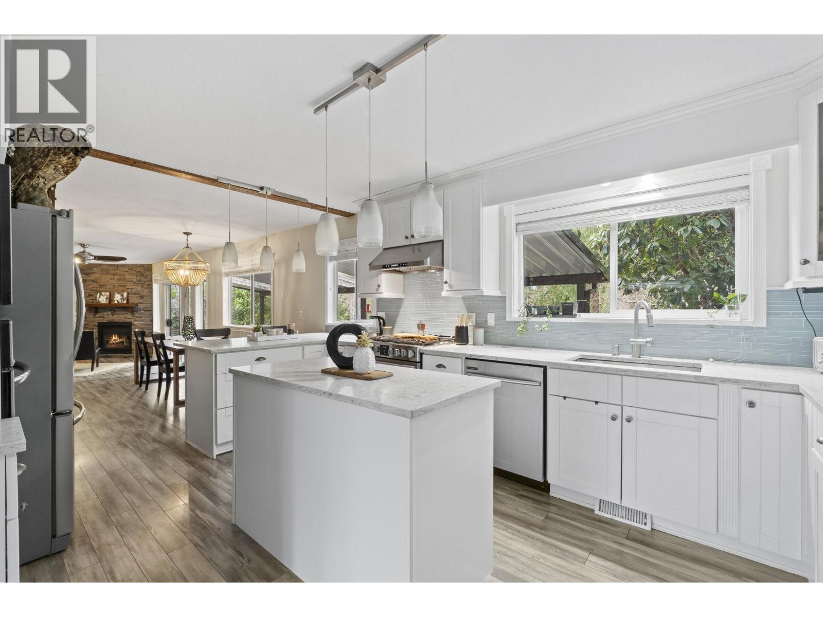 12326 234 Street, Maple Ridge, British Columbia  V2X 0P7 - Photo 5 - R3115217