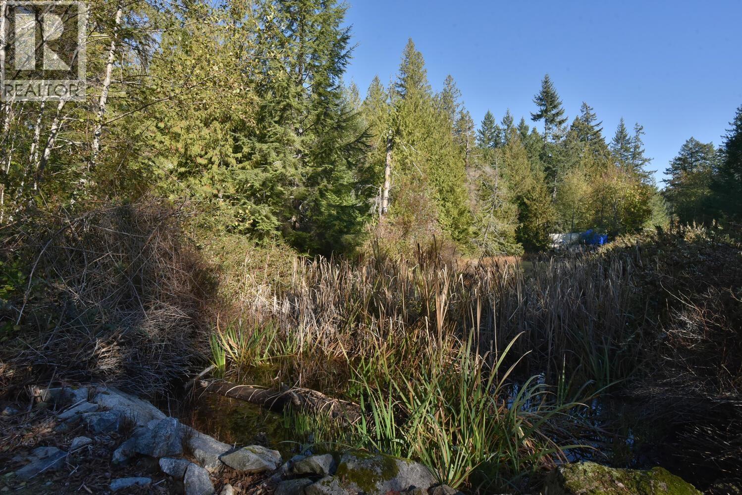 10113 10131 Mercer Road, Halfmoon Bay, British Columbia  V7Z 1B7 - Photo 10 - R3115236