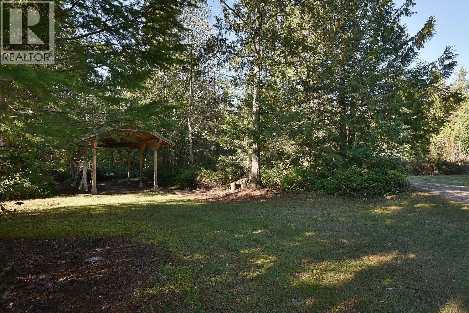10113 10131 Mercer Road, Halfmoon Bay, British Columbia  V7Z 1B7 - Photo 28 - R3115236
