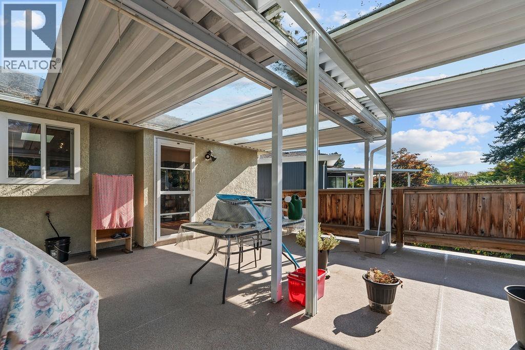 7292 Shawnee Place, Vancouver, British Columbia  V5S 2Z1 - Photo 34 - R3115241