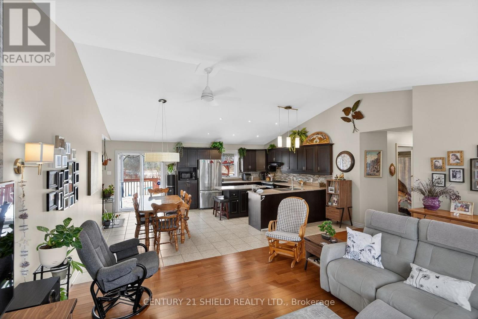 17410 Mcphail Road, South Stormont, Ontario  K0C 2A0 - Photo 6 - X13037752