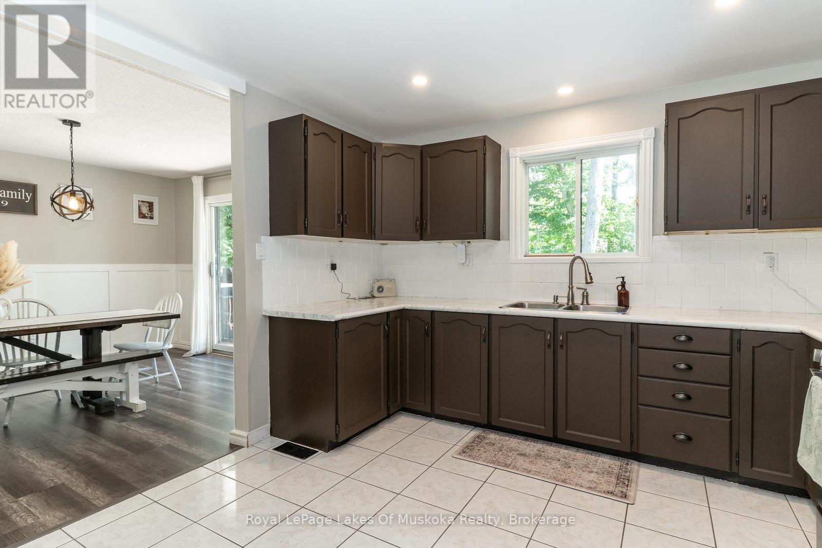 220 Alexander Street, Gravenhurst, Ontario  P1P 1A6 - Photo 17 - X13037686