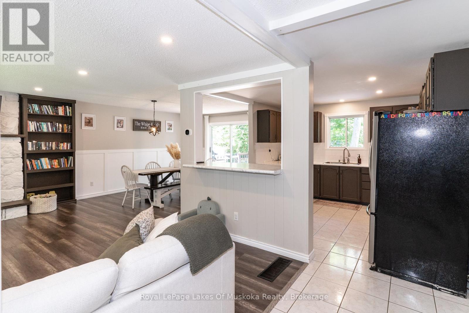 220 Alexander Street, Gravenhurst, Ontario  P1P 1A6 - Photo 9 - X13037686