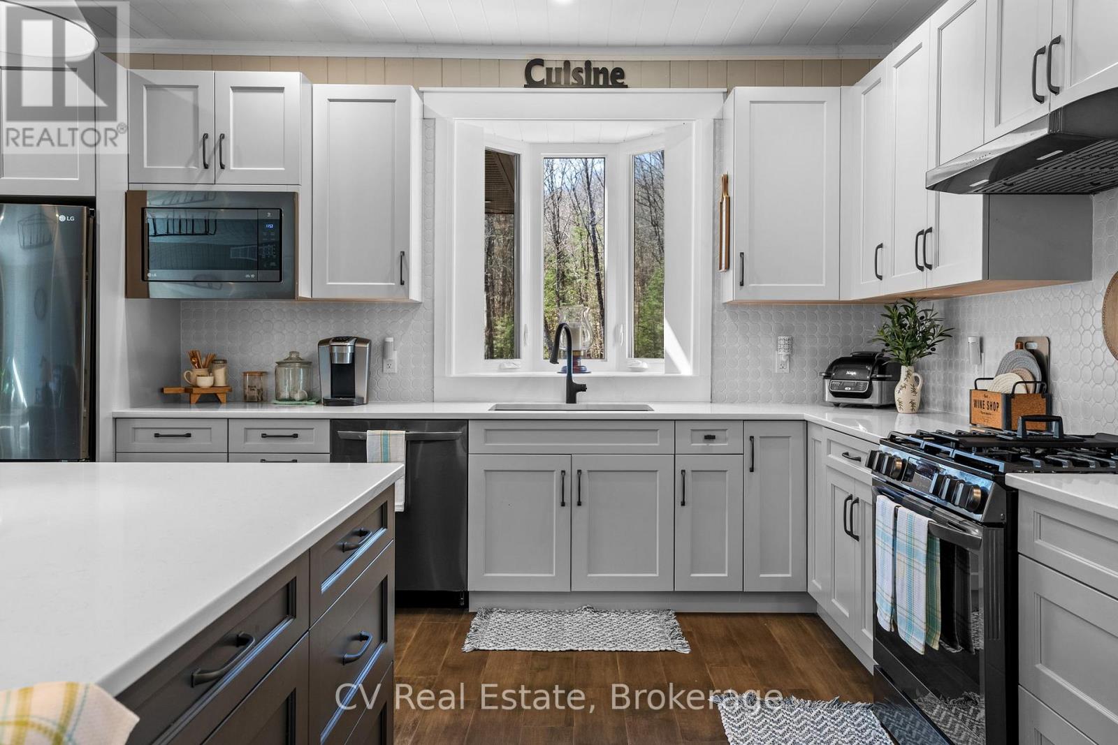 1203 Burlmarie Road, Lake Of Bays, Ontario  P0B 1A0 - Photo 15 - X13037738