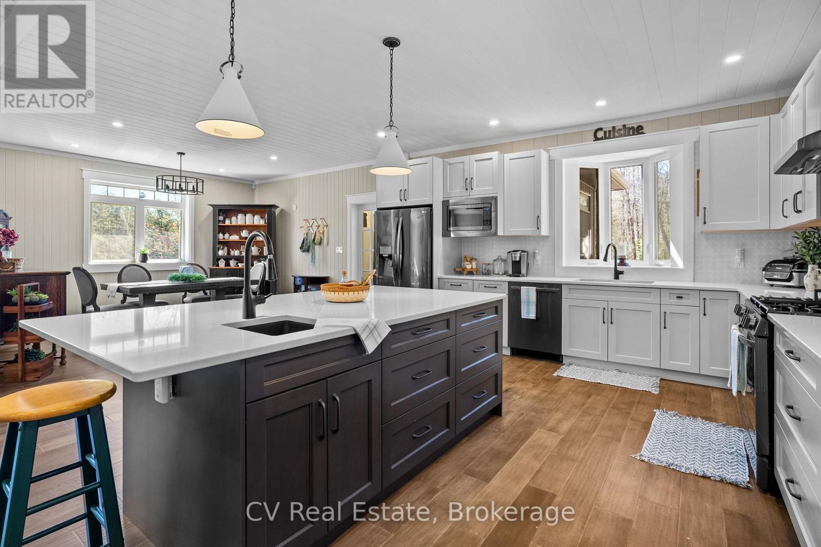 1203 Burlmarie Road, Lake Of Bays, Ontario  P0B 1A0 - Photo 17 - X13037738